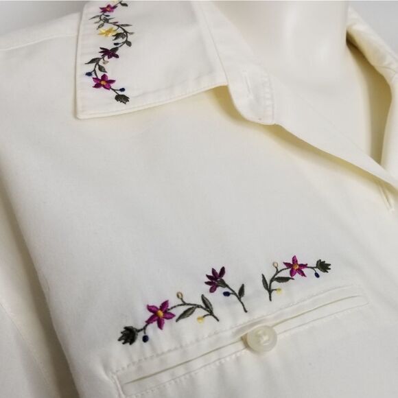 Pendleton Women's Button Up Blouse Embroidery - Picture 4 of 9